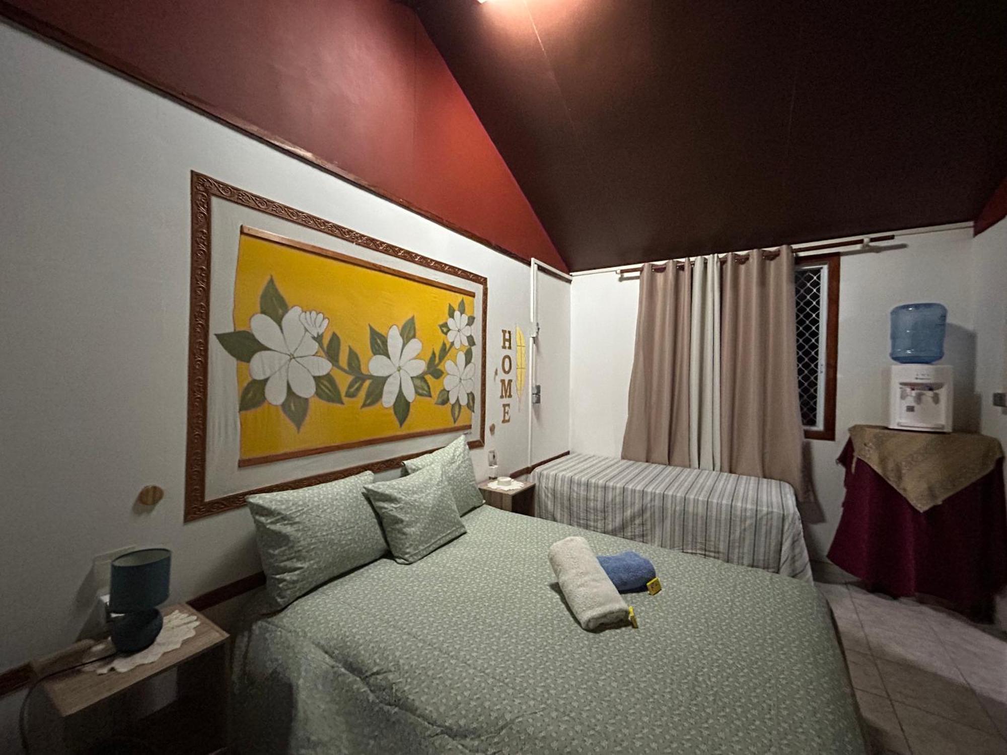 Chez Tamatuamai Hotell Avatoru Exteriör bild